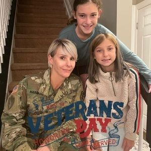 Meet your Posher, Heidi